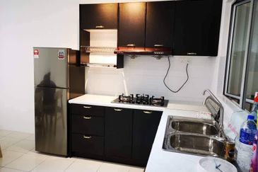 Puncak Hijauan (Hijauan Heights)