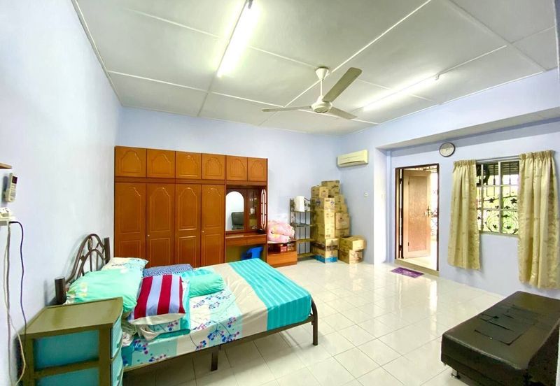 Seksyen 32, Shah Alam