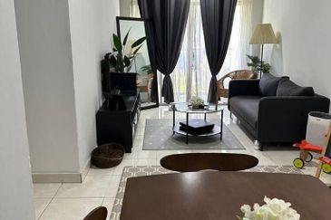 Perdana View Condominium