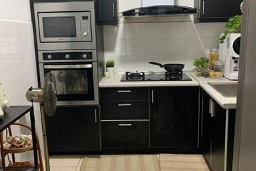 Perdana View Condominium