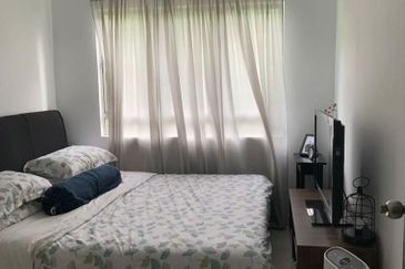 Perdana View Condominium