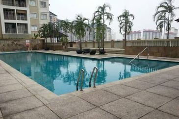 Perdana View Condominium