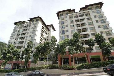 Perdana View Condominium