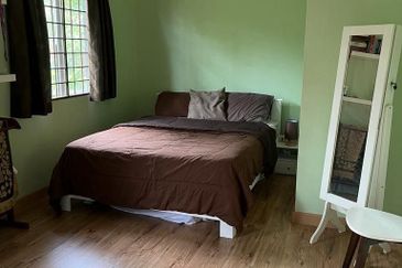 Taman Tasik Semenyih (Lake Residence)