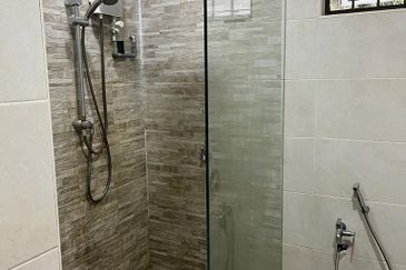 Taman Tasik Semenyih (Lake Residence)