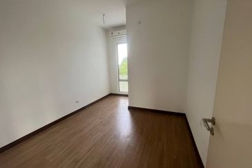 Abadi @ Bandar Ainsdale