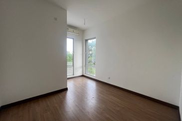 Abadi @ Bandar Ainsdale