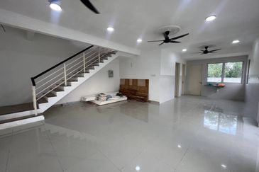 Abadi @ Bandar Ainsdale