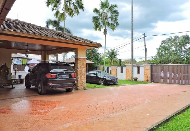 Kampung Sungai Ramal Dalam