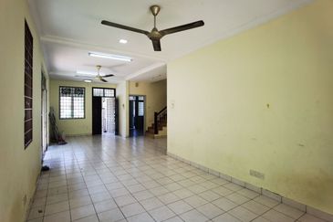 Corner Lot Double Storey Terrace Presint 14 Putrajaya For Sale