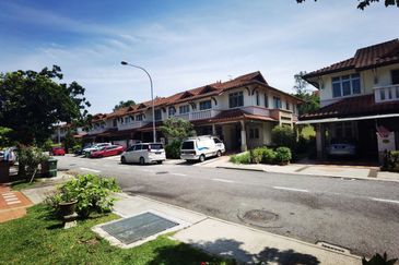 Corner Lot Double Storey Terrace Presint 14 Putrajaya For Sale