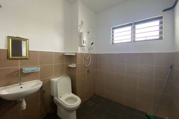 Taman Saujana Sekata