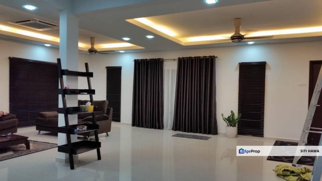 Double Storey Bungalow at Taman Bukit Rasah Seremban For Sale for Sale ...
