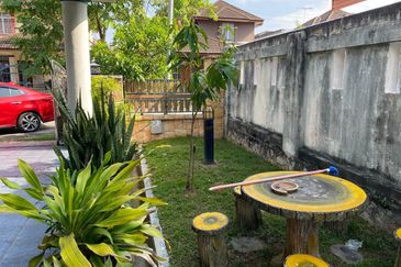 Taman Tasik Semenyih (Lake Residence)