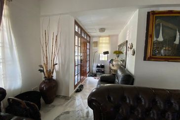 Taman Tasik Semenyih (Lake Residence)