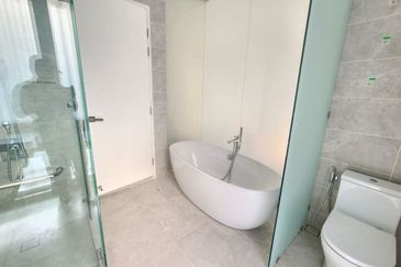 Duta Villa, Presint 14