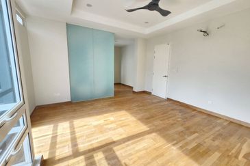 Duta Villa, Presint 14