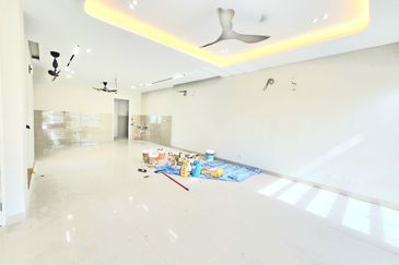 Duta Villa, Presint 14