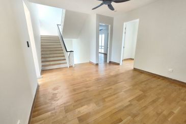 Duta Villa, Presint 14