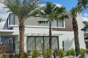 New Double Storey Terrace House Bandar Baru Sungai Long Kajang For Sale