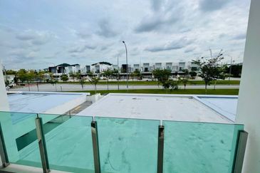 HIJAYU 3B @ BANDAR SRI SENDAYAN