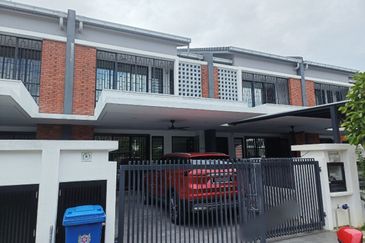 Elmina Green Three @ City of Elmina