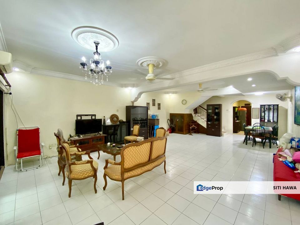 Double Storey Terrace Taman Nusa Subang Shah Alam 20x80 sf For Sale, Selangor, Subang