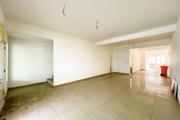 HIJAYU 3A @ BANDAR SRI SENDAYAN