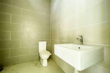 HIJAYU 3A @ BANDAR SRI SENDAYAN