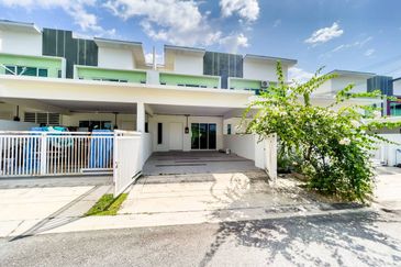 HIJAYU 3A @ BANDAR SRI SENDAYAN