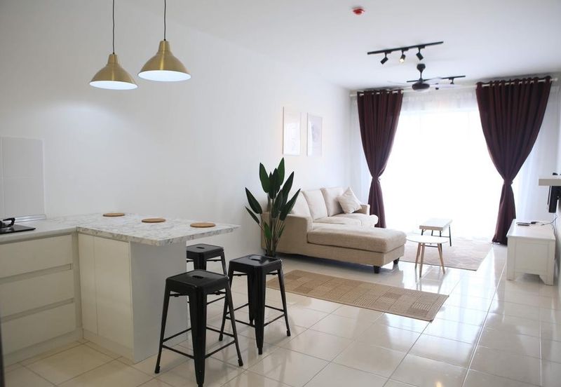 Puncak Hijauan (Hijauan Heights)