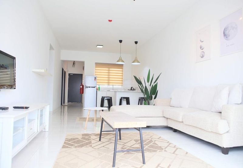 Puncak Hijauan (Hijauan Heights)