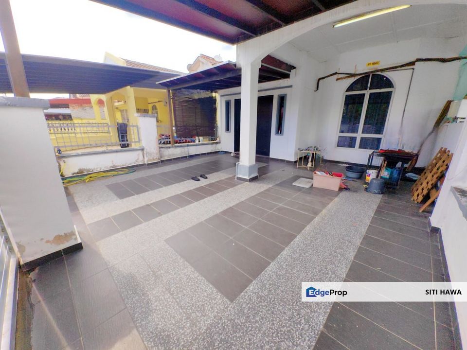 Desa Cempaka Bandar Baru Nilai Renovated Single Storey Storey Terrace For Sale, Negeri Sembilan, Nilai