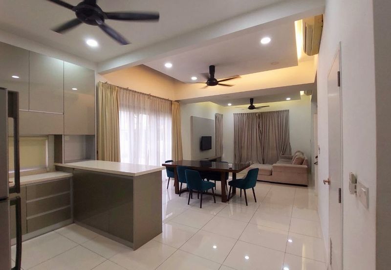 Parkfield Residences, Tropicana Heights