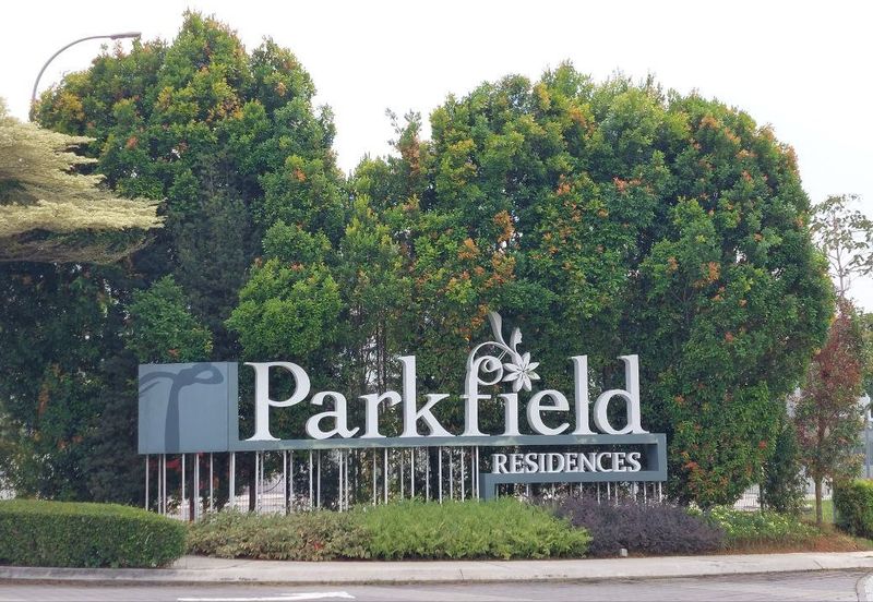 Parkfield Residences, Tropicana Heights