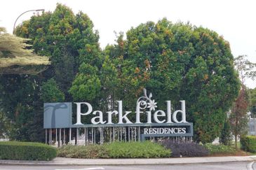 Parkfield Residences, Tropicana Heights
