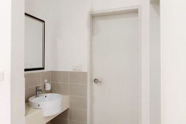 Parkfield Residences, Tropicana Heights