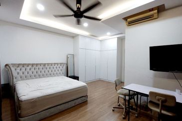 Parkfield Residences, Tropicana Heights