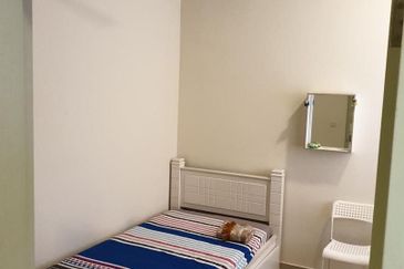 Laman Delfina @ Nilai Impian