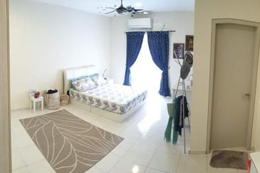 Laman Delfina @ Nilai Impian