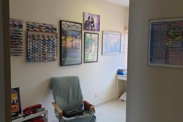 Laman Delfina @ Nilai Impian