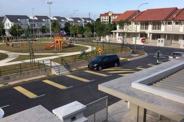 Laman Kenanga @ Nilai Impian