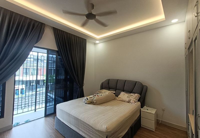 Elmina Green Three @ City of Elmina