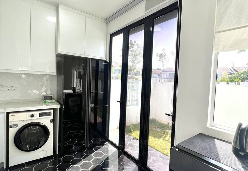 Serenia Amani @ Serenia City