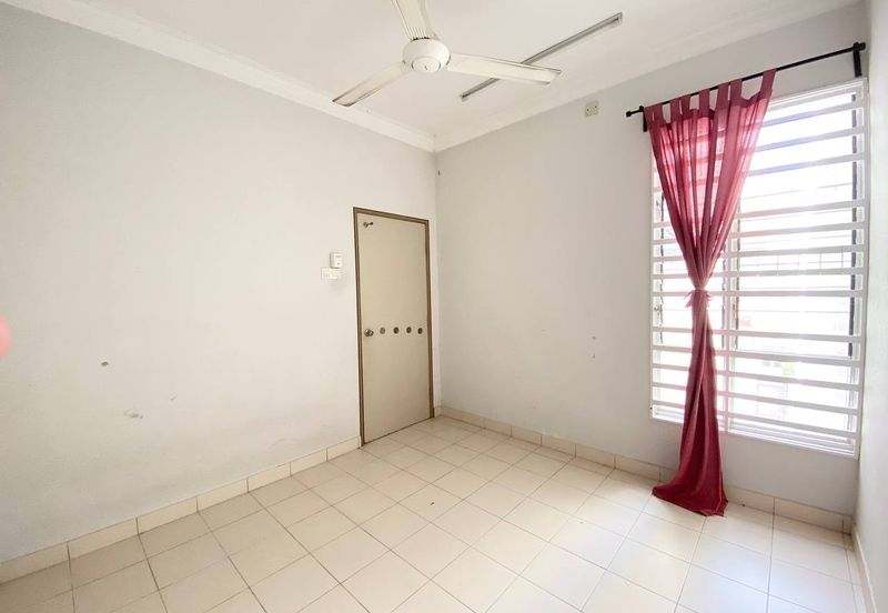 Laman Kenanga @ Nilai Impian