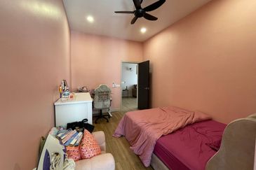 Elmina Green Three @ City of Elmina