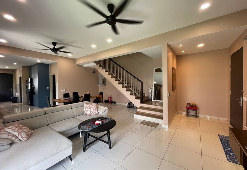 Elmina Green Three @ City of Elmina