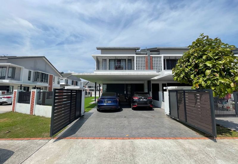 Elmina Green Three @ City of Elmina