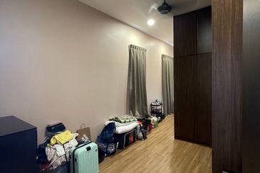 Elmina Green Three @ City of Elmina