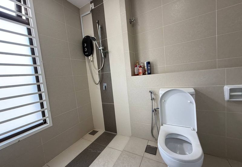 BANDAR AINSDALE FASA 3B (TENANG)